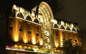 Sai Palace Hotel Mumbai